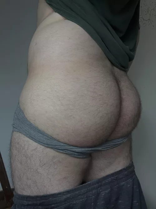 Hairy ass are the best by Soft_Competition_526