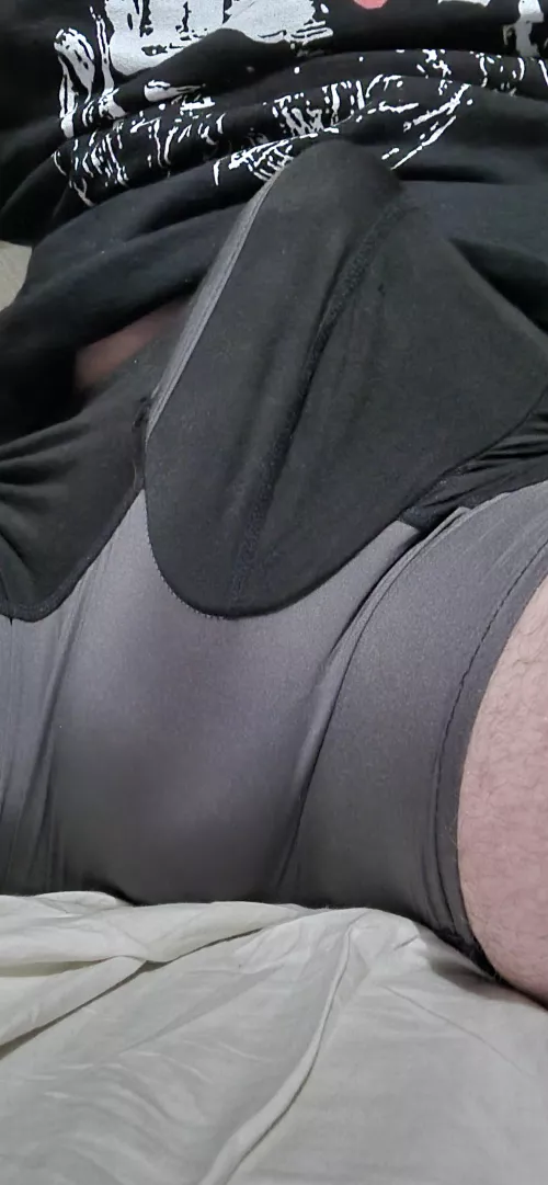 How's it look xx by YoungAndDense