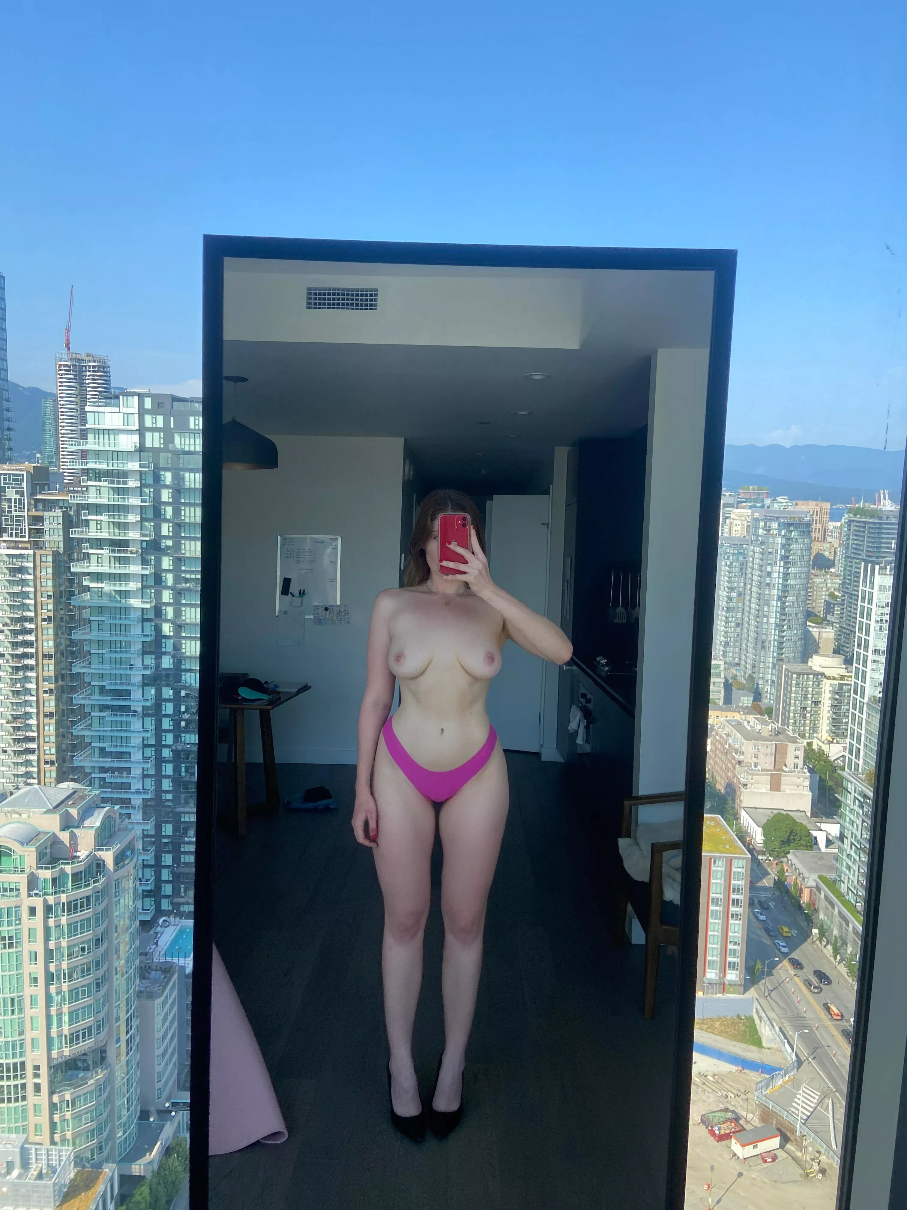 Imagine living across the street from me hihi posted by babymohoney