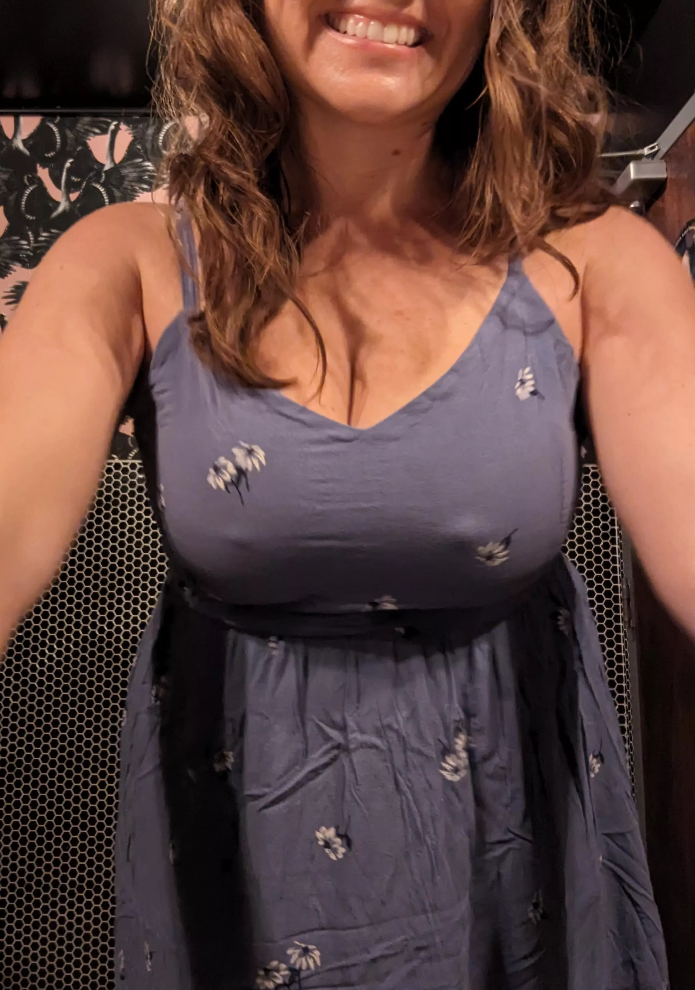 Love it when they crank the AC posted by CummodifiedSwamp