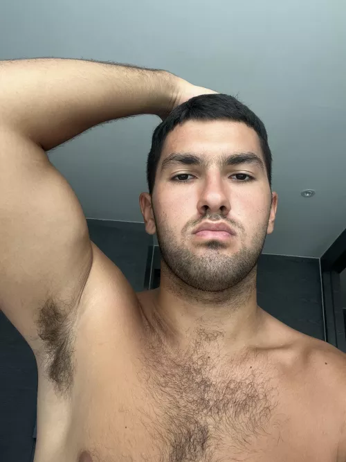 Should I keep growing or leave it like that? by UkranianAlphA