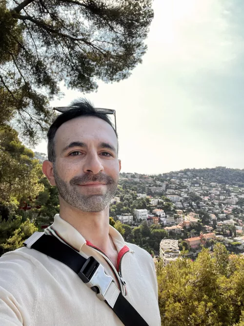 Take me back to France! by AkhMourning