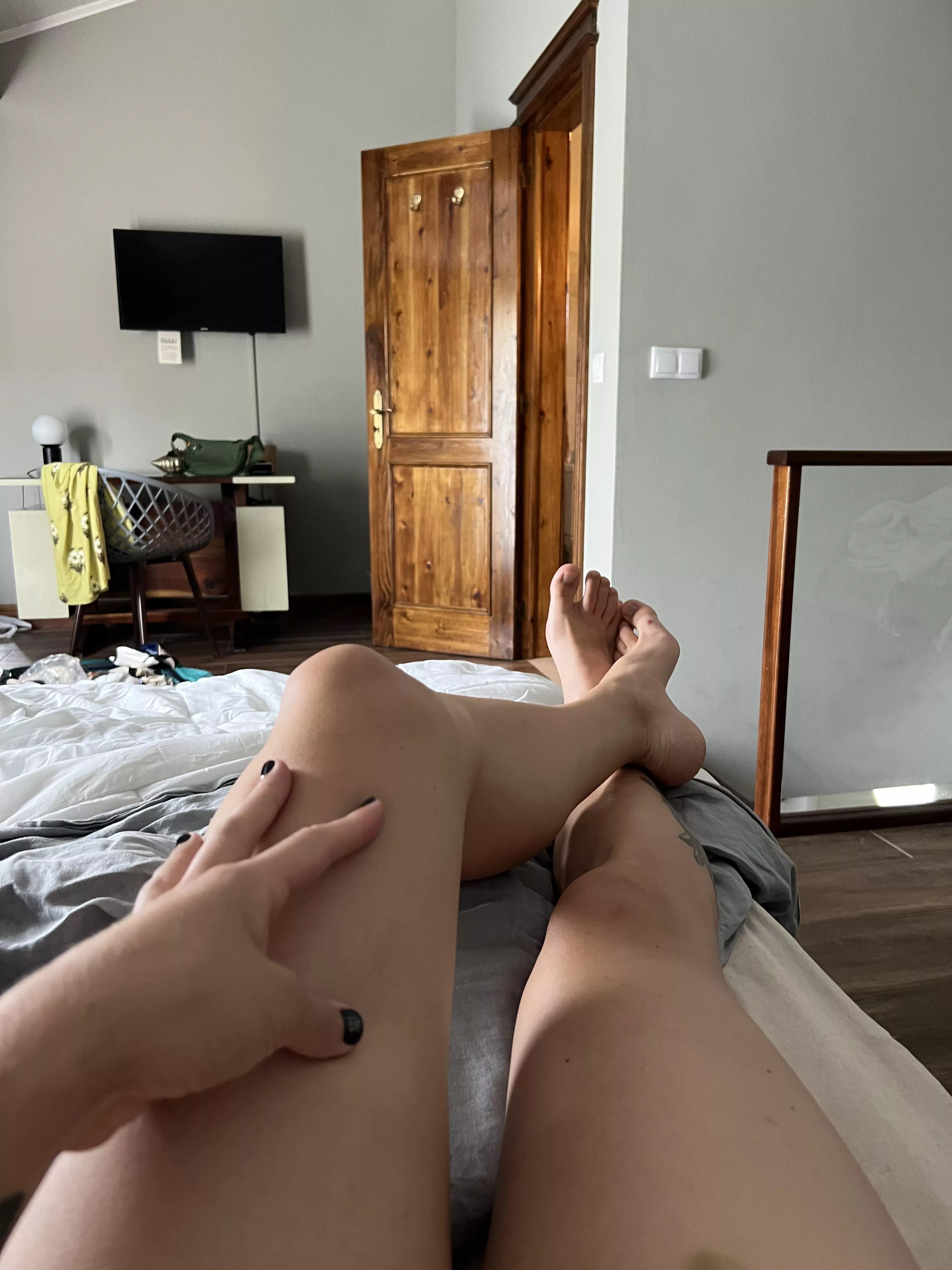 Your amazing reactions motivate to touch my smooth legs with my polished black nails ☺️🖤 posted by Fantastic_Priority