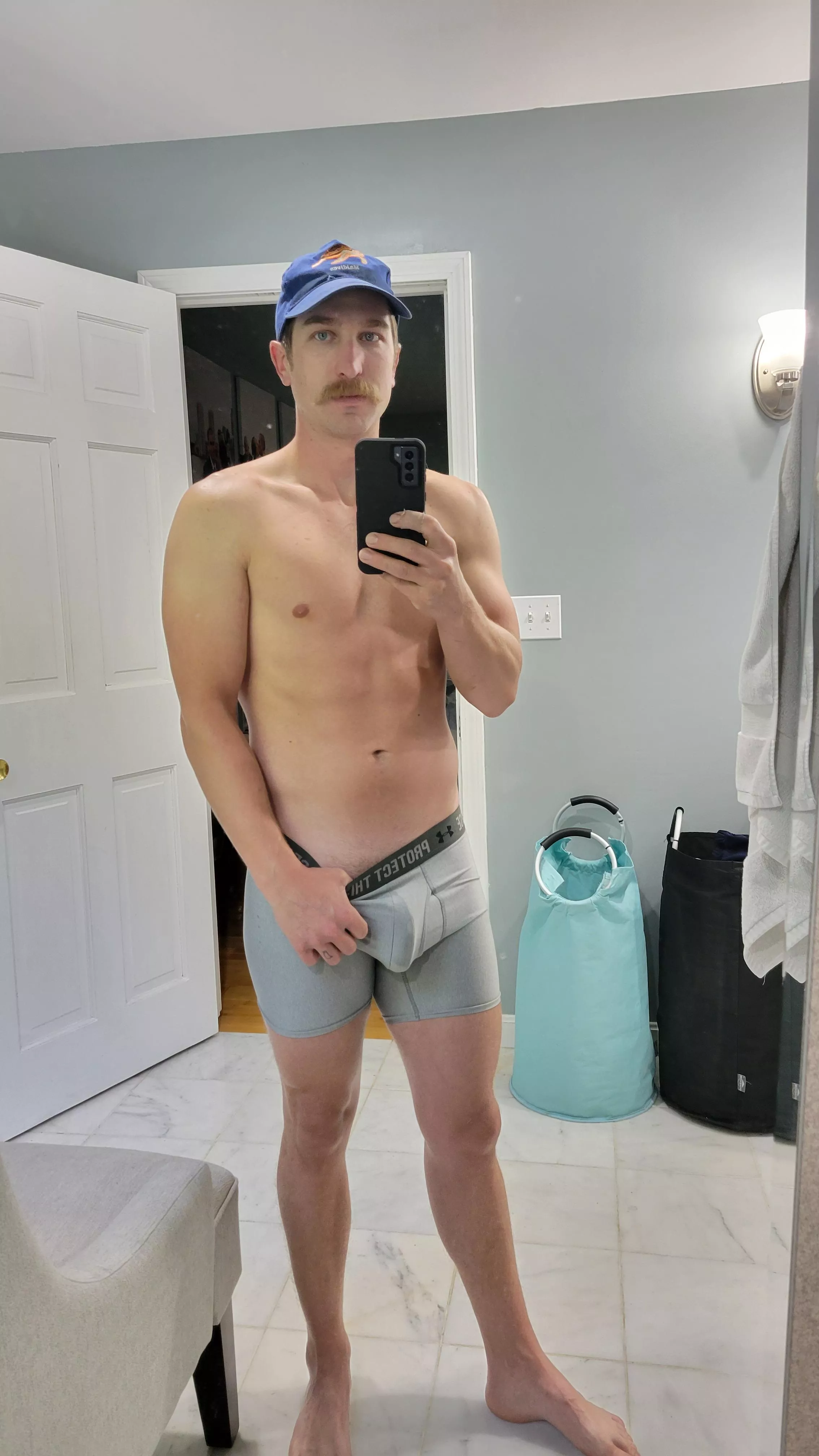 Early morning getting ready for work 😴 posted by fireman_fraz