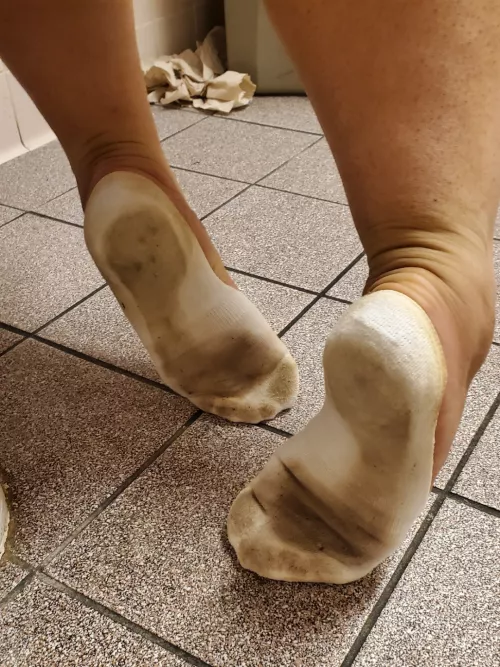 I'm in the bathroom and I could smell my feet over everything else!! Socks make them sweat and stink so bad! by MissFeetStink