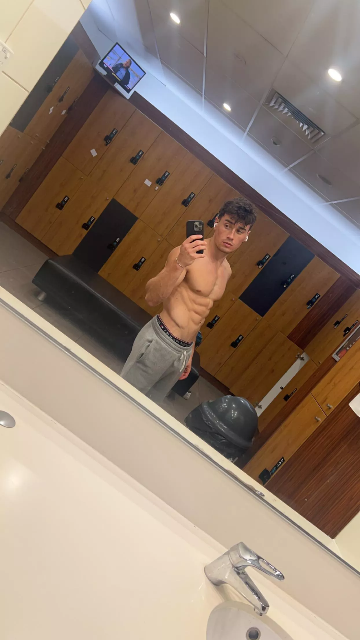 I’m obsessed with taking locker room selfies posted by KrissKreme