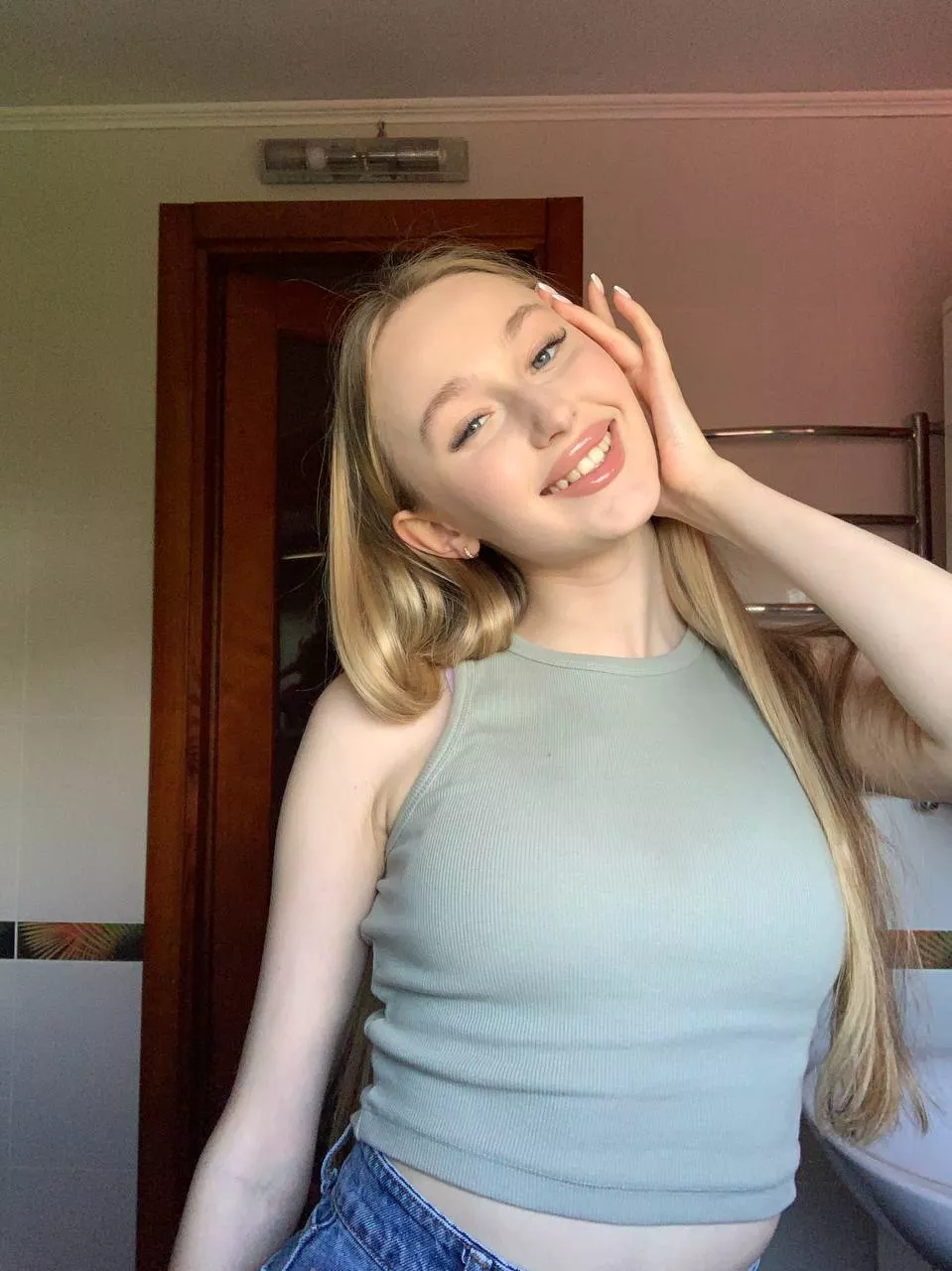 Me in the morning [f] posted by lubojw