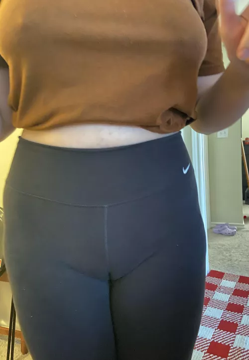 Pokies and cameltoe always on full display! by spicybrenna