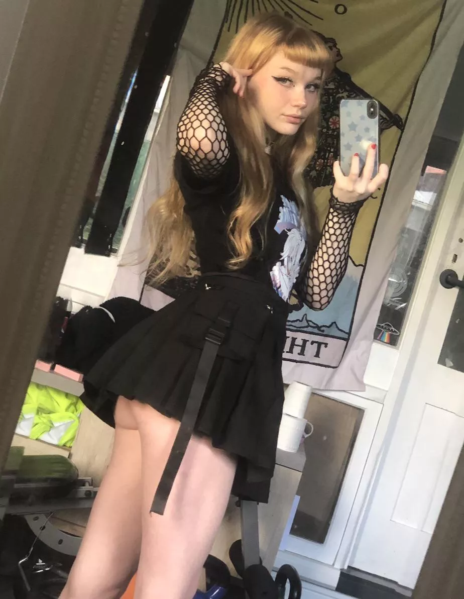 showing off for u posted by pocketpixxie