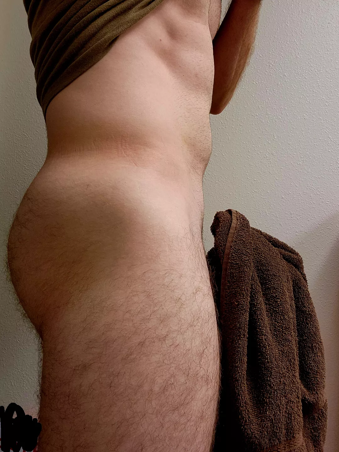 Towel rack broke so I had to improvise posted by fun_diy_guy