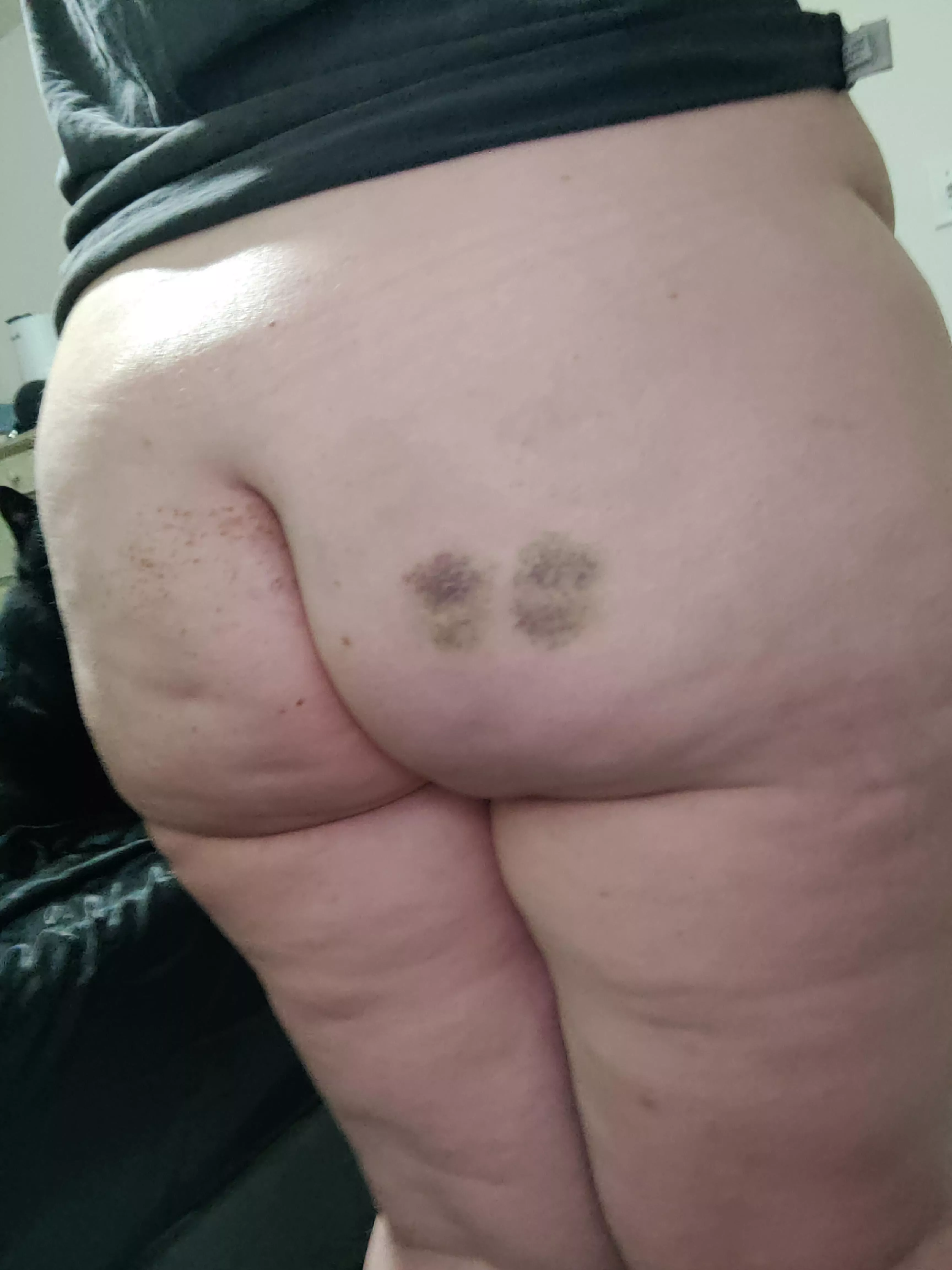 Cum add some more bruises? posted by N3RDYxNYMPH0