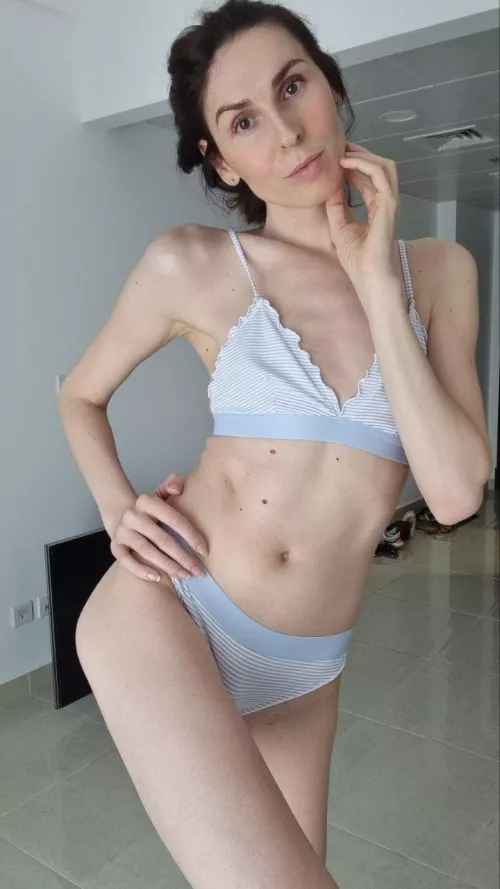 Cute lingeri pic🥰 by brooDYABeL