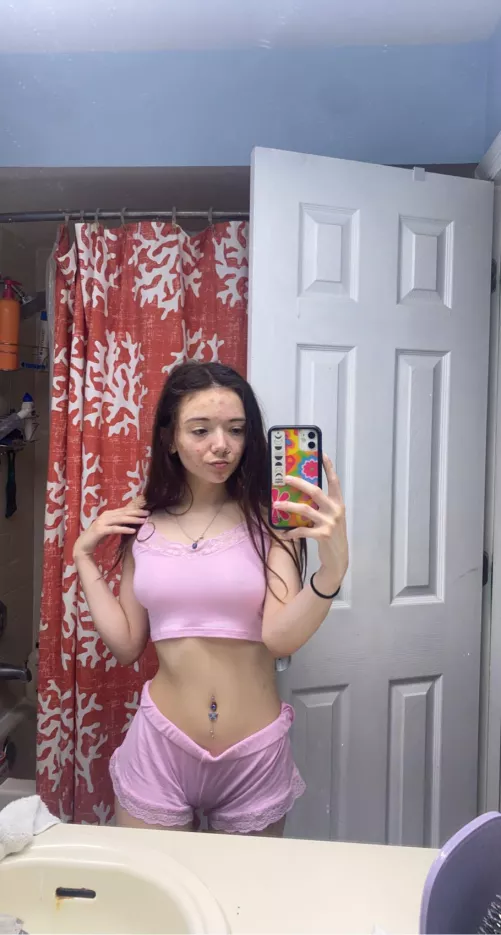 Do U Like My Outfit?💕💋 by newofgirl-888palma