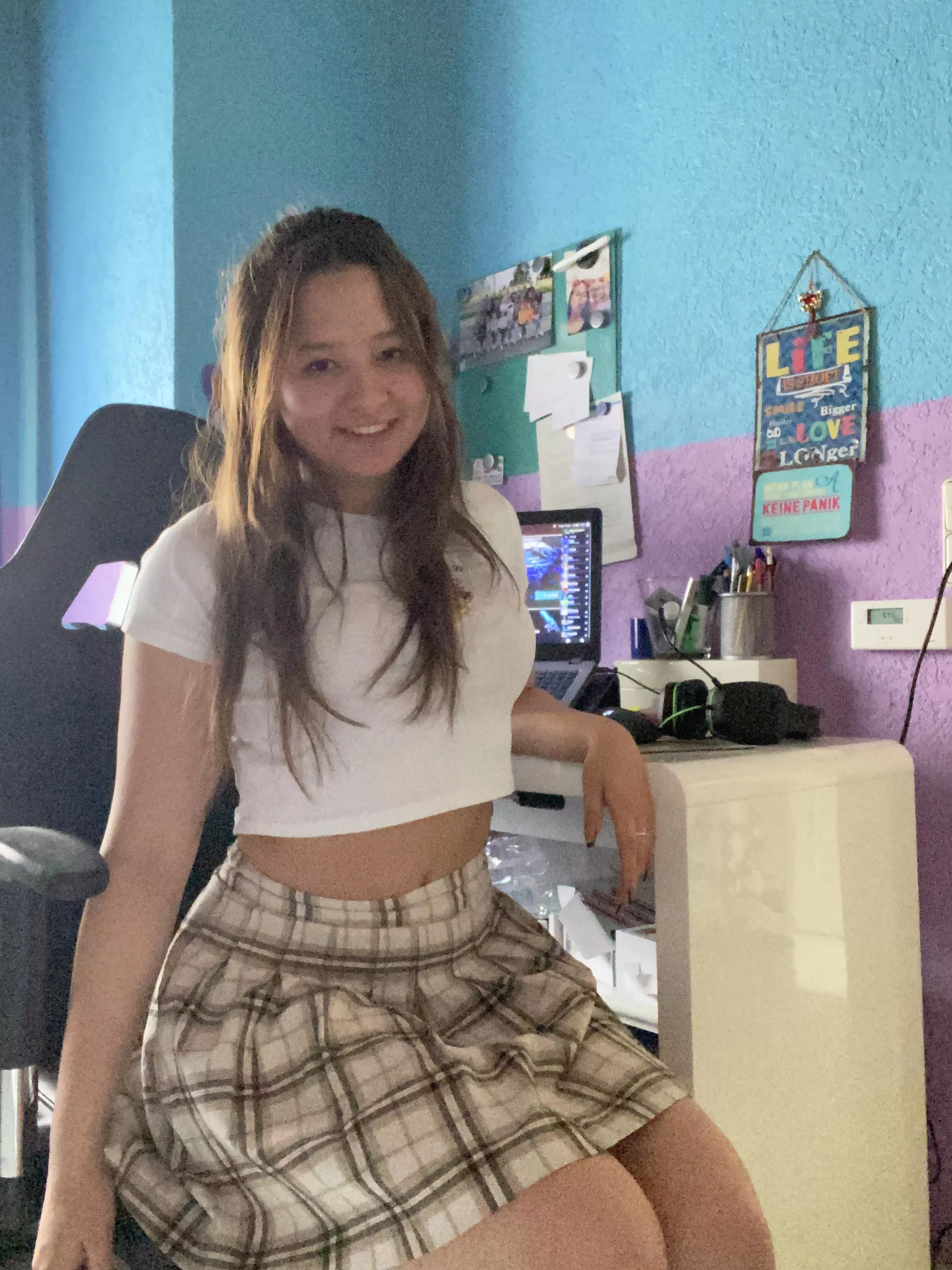 Do you like what you see? posted by FaithlessnessOvera