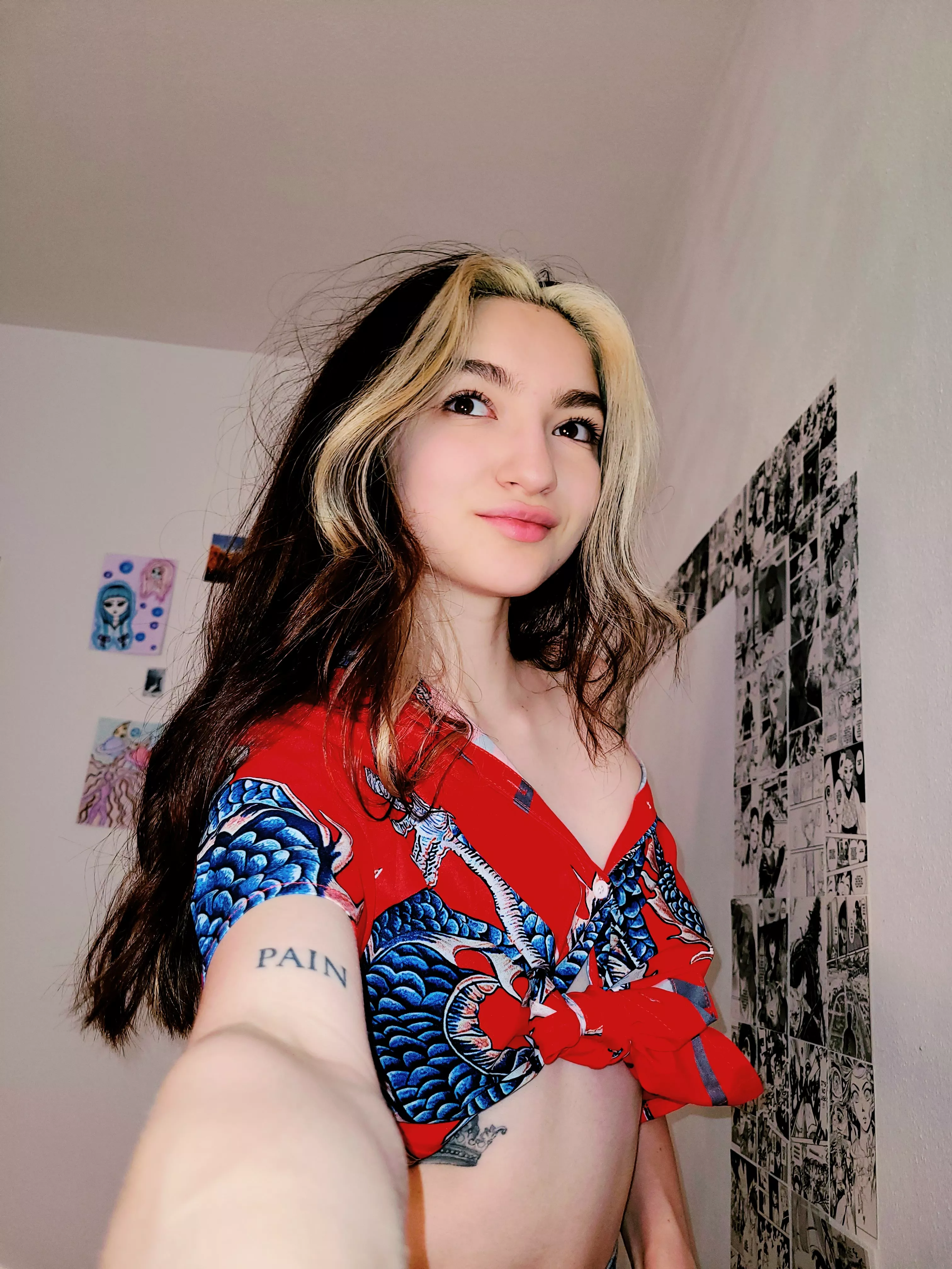 I hope I caught your eye posted by TurbulentFisha