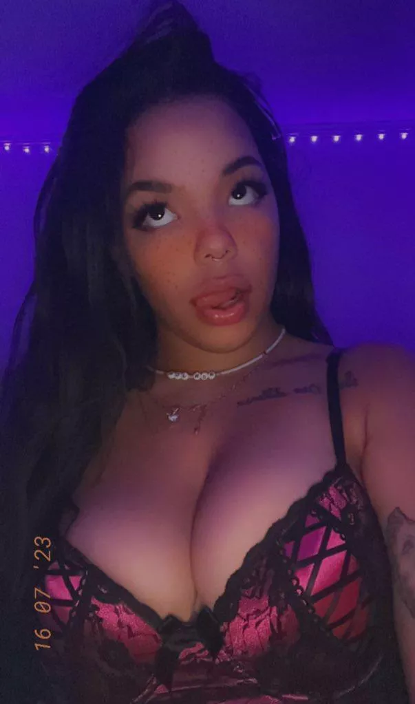 i need to be motor boatedddddd posted by sophialeegrace