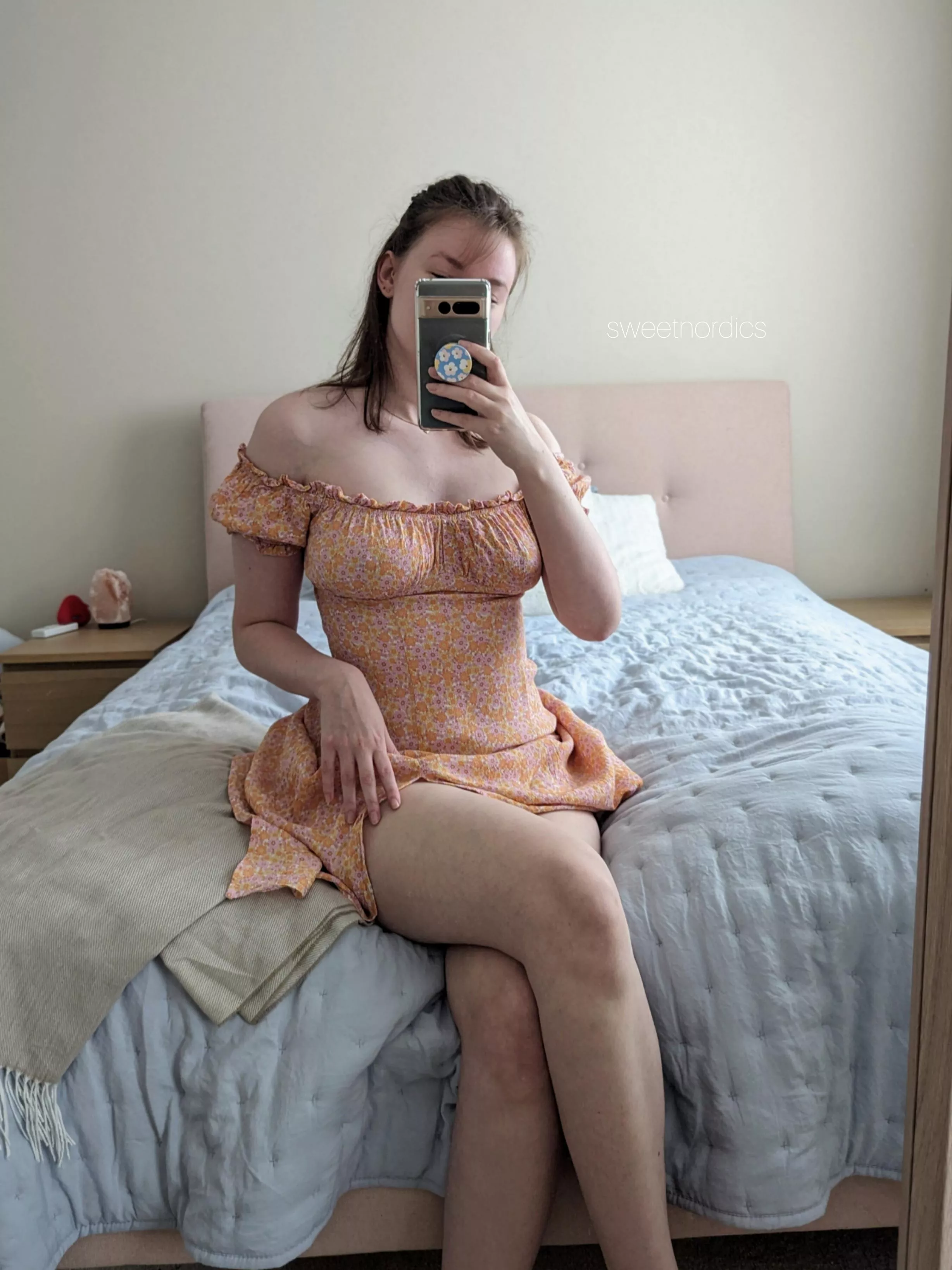 I think this dress looks great without a bra 😌 posted by SweetNordics