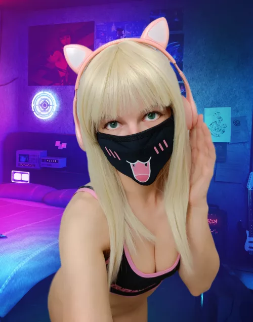 Lazy Sunday, gonna game all day 😍 [F] by SexyFluffehKitten