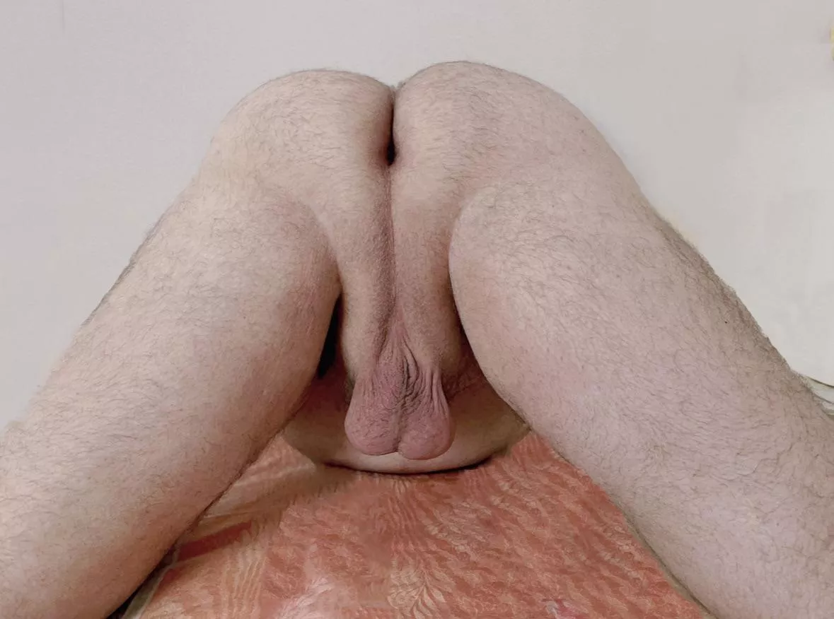 So, what would you do with my ass? 🍑 DM me posted by chubbyboy0