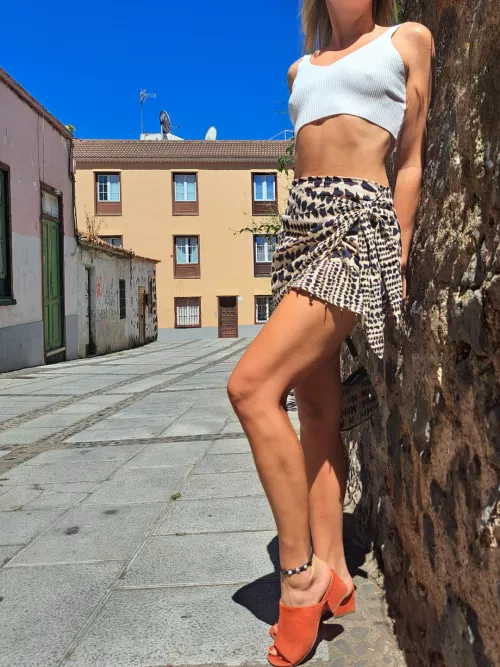 This is my favorite sub for posting daily outfits by vulpesnudista