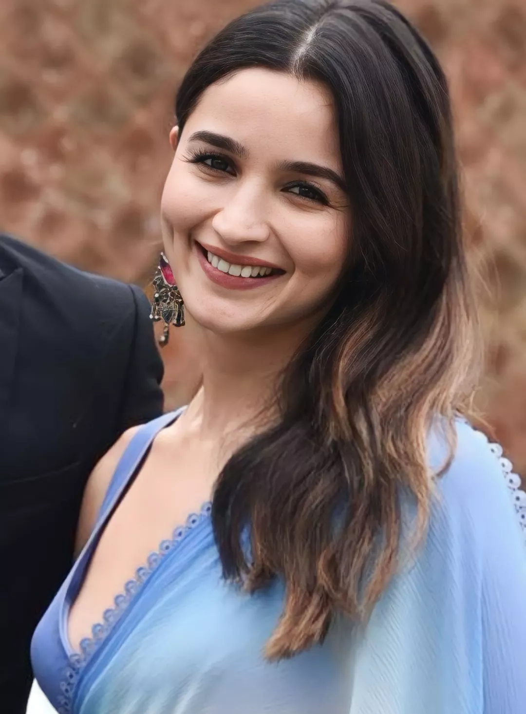 Alia Bhatt posted by beautyadmirer_