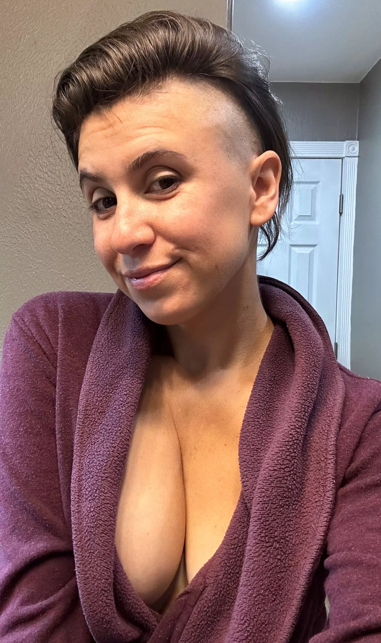 Easy to shower with short boi hair posted by WrennRoy