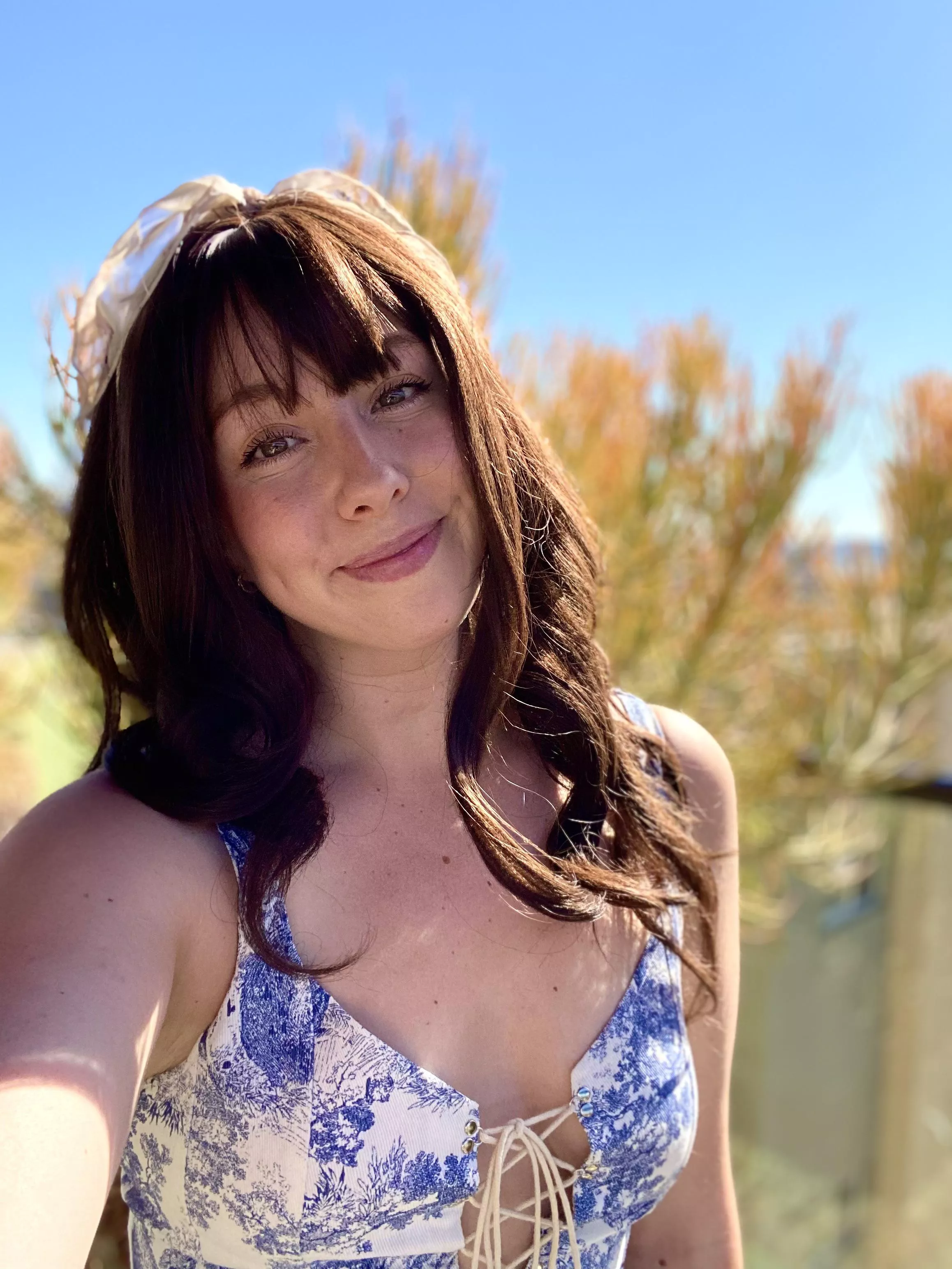 Hope you’re having a gorgeous Sunday :) [F] posted by desireedalton