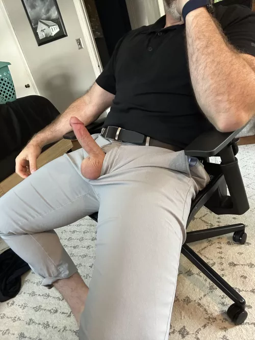 Hopefully more than 5 people see this one so I get lots of messages and can be distracted from work (39) by Torkrogers2