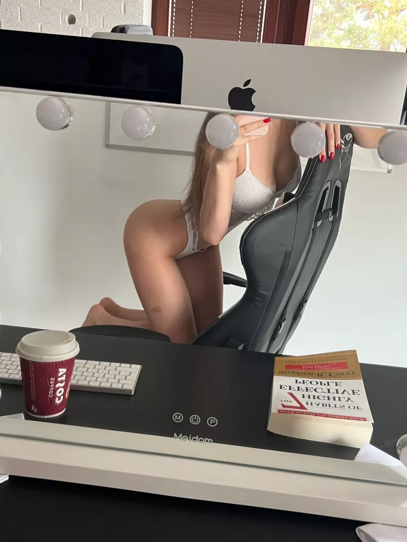 make my ass white posted by miabrownn
