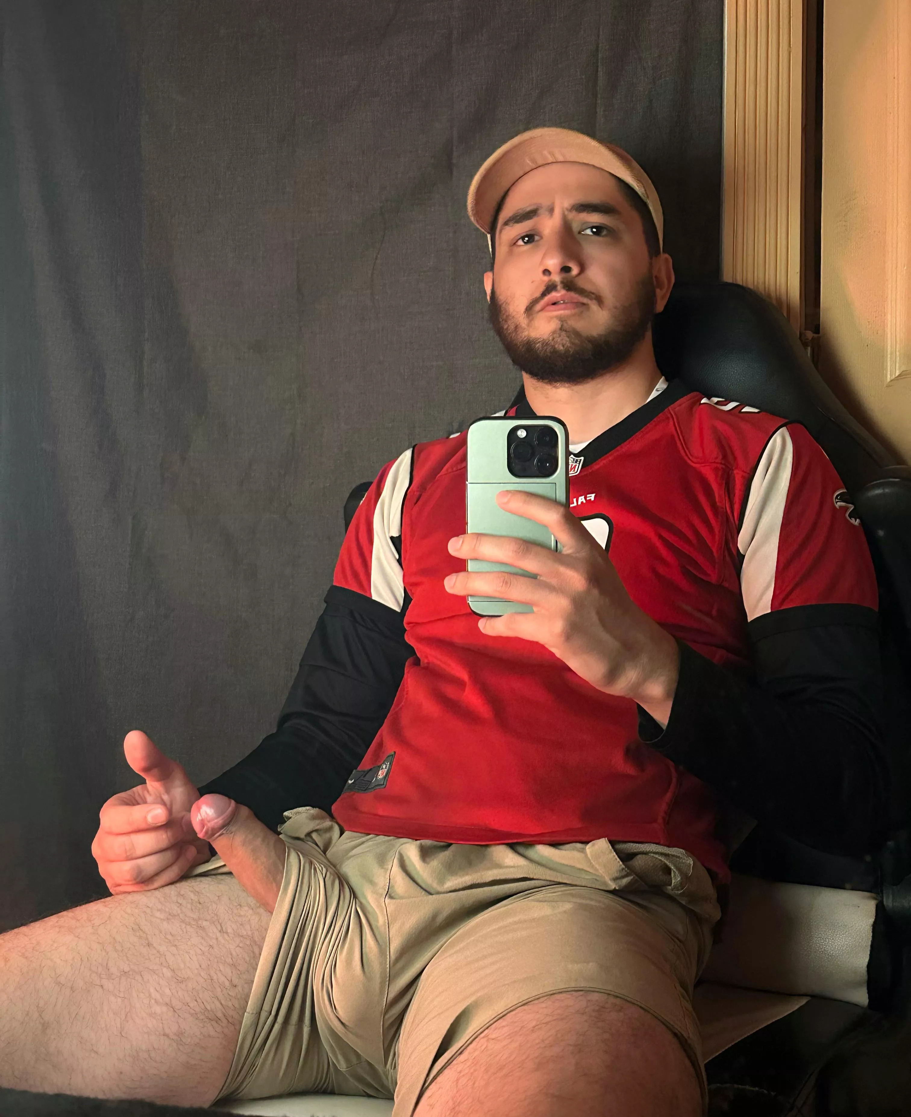 Poking out 😅 posted by amcrater