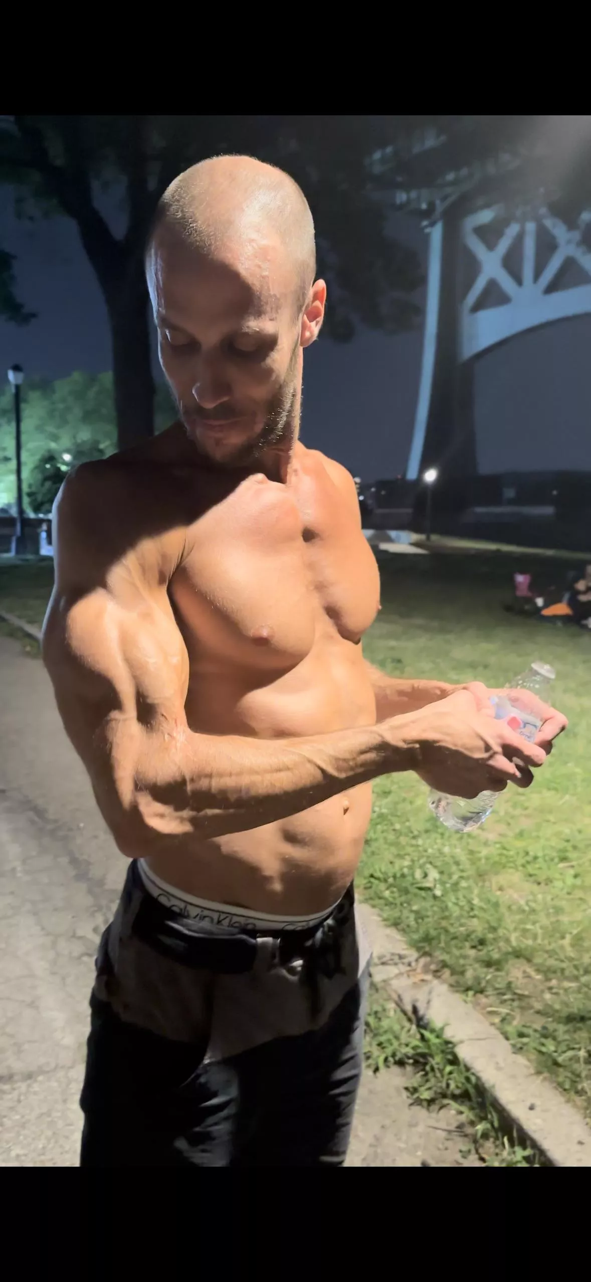 Veins Popping posted by onlyrioscorpio