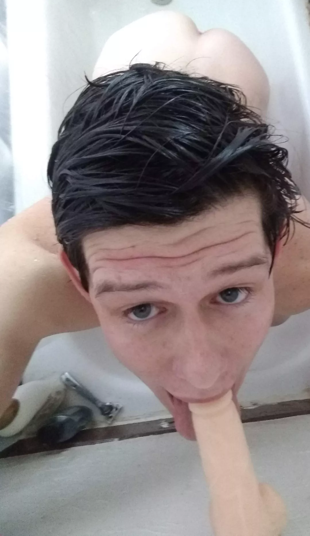 [23] Make me earn it 😋 DMs open posted by Serious-Milk-6620