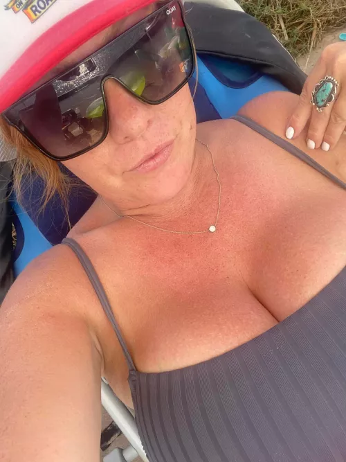 Busty redhead by New_Toe1755