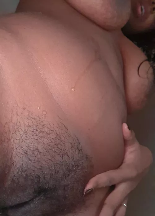 Do you like dark curly hair on your dark skinned women? by nu_rampart