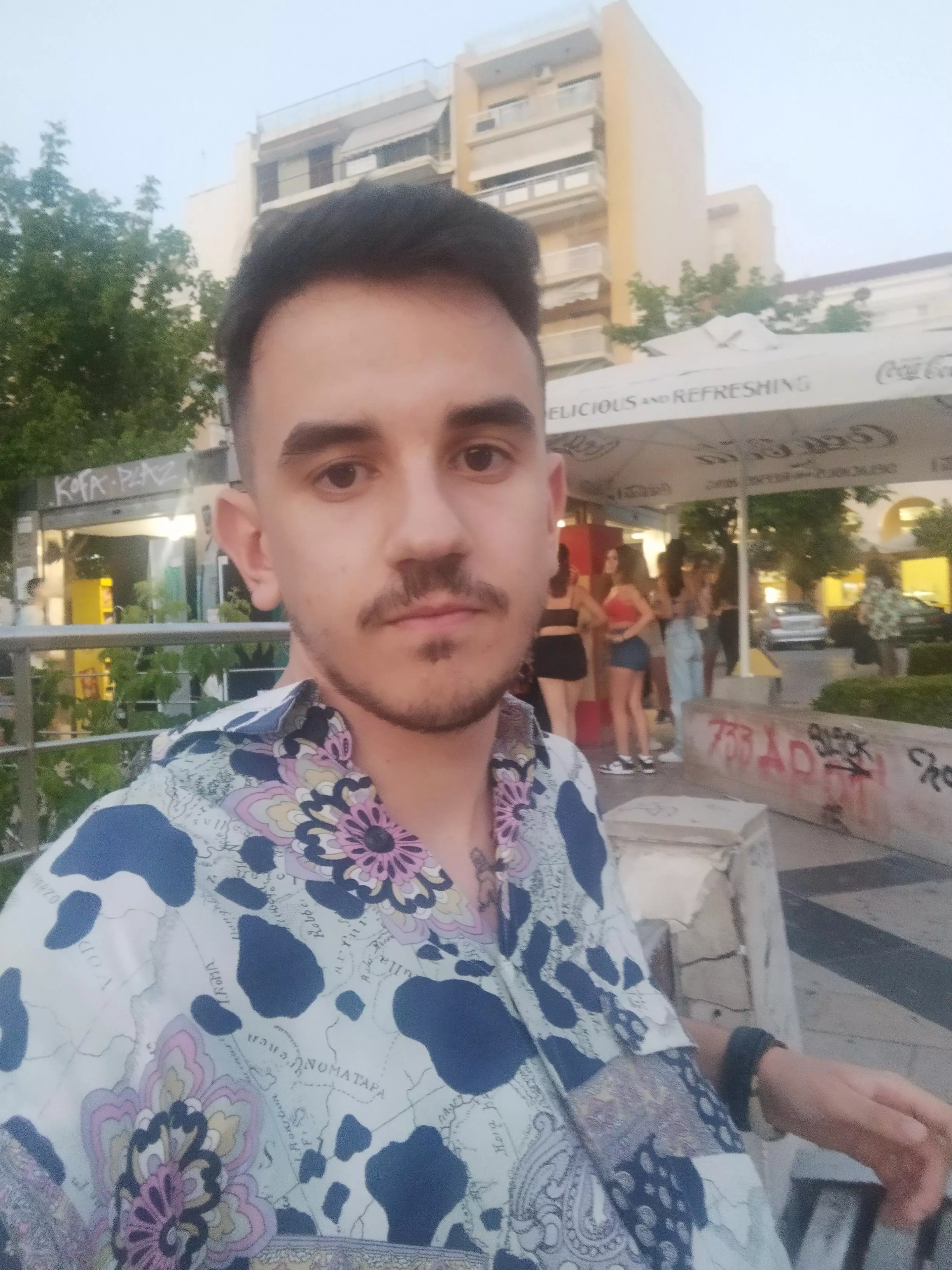 Finally giving counselling a shot. Wish me luck 🙏🙏🙏 posted by Axaxou