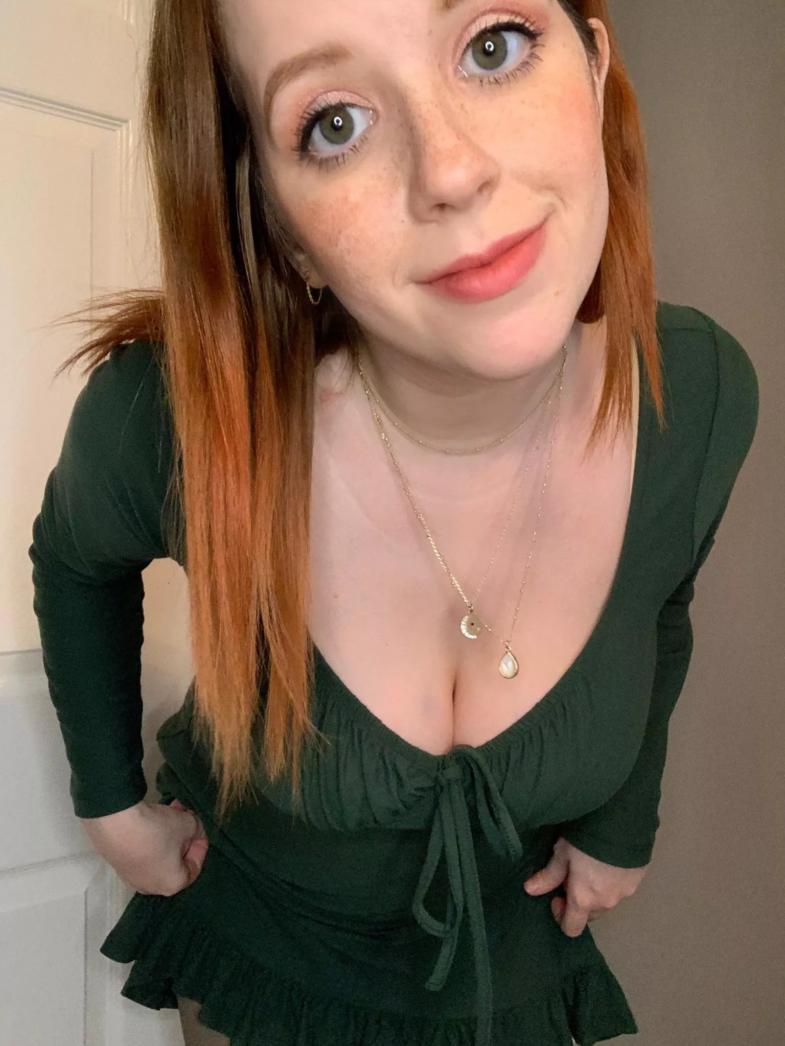 Gorgeous in green today! [F] posted by snildeep