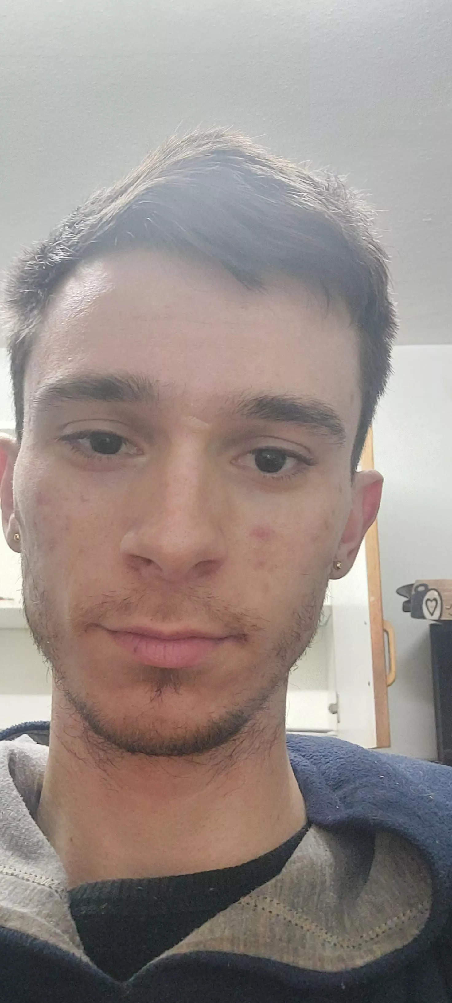 Hey there on a cold winter night:) posted by Acrobatic-Bake2084