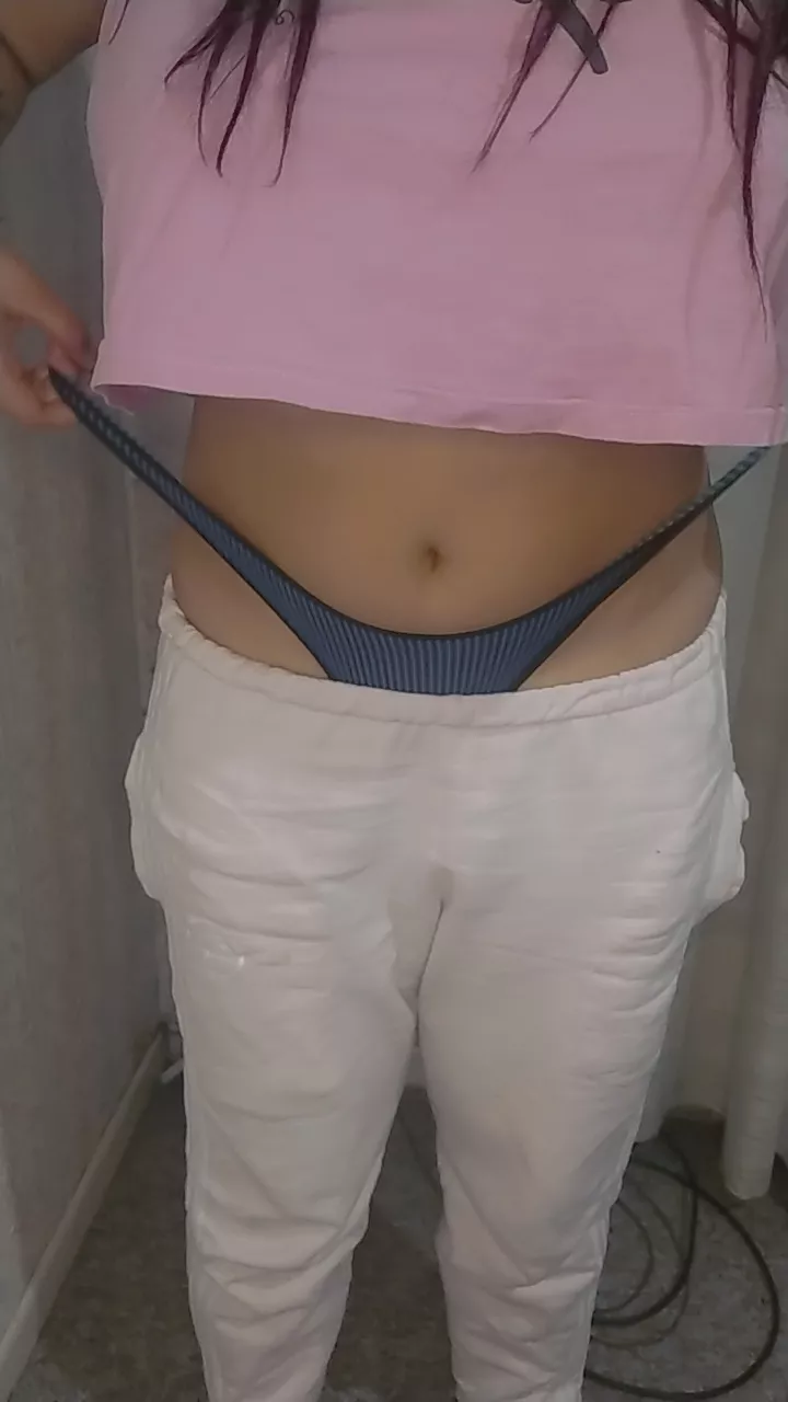 I love playing with my thong posted by xcaprigirl