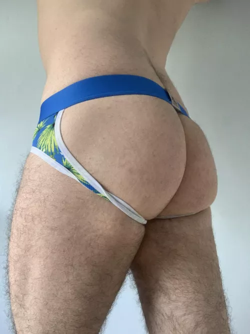 My cheeks. Clap them? by Let_Me_Be_01