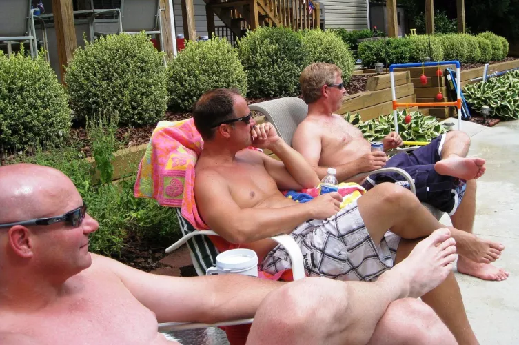 Would love to keep them company by hairyfatso1