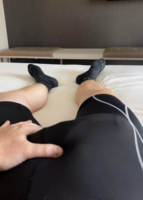 [28]—Always horny post gym and looking for other dudes who like showing off. Boys being boys in the locker room vibes. Ex hockey player here by curious817