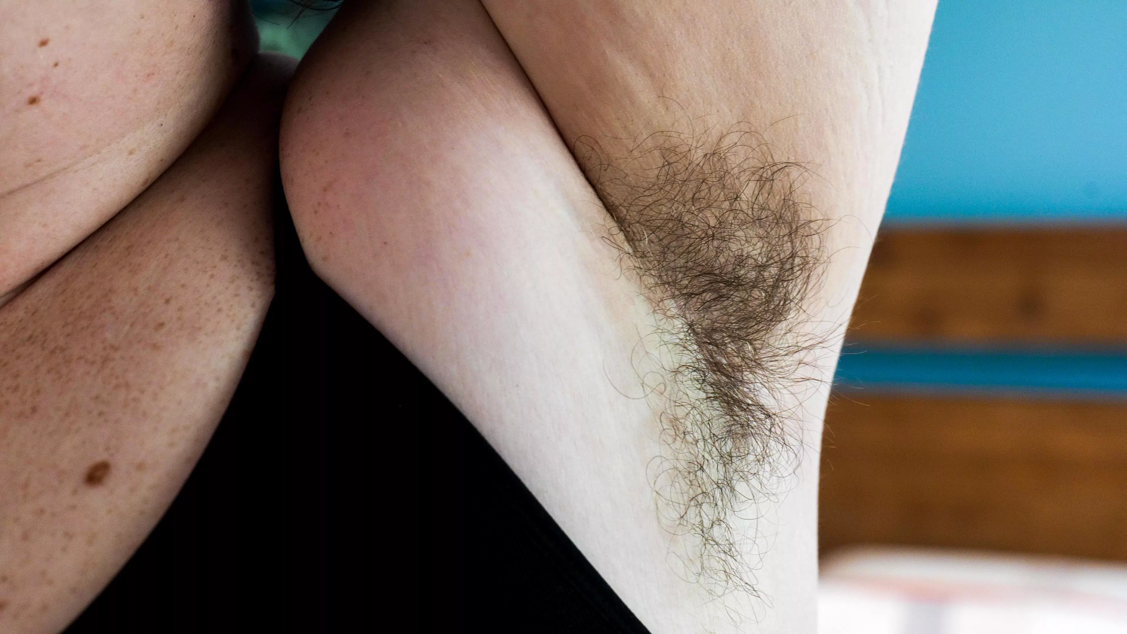 Come have a sniff posted by bethac427