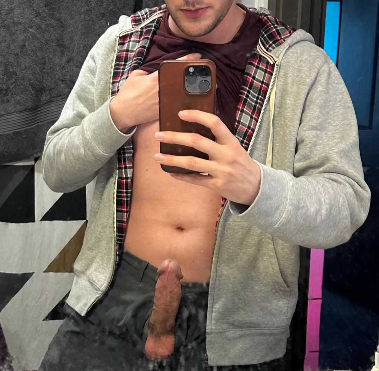 Come swallow my load. posted by kkjj1984