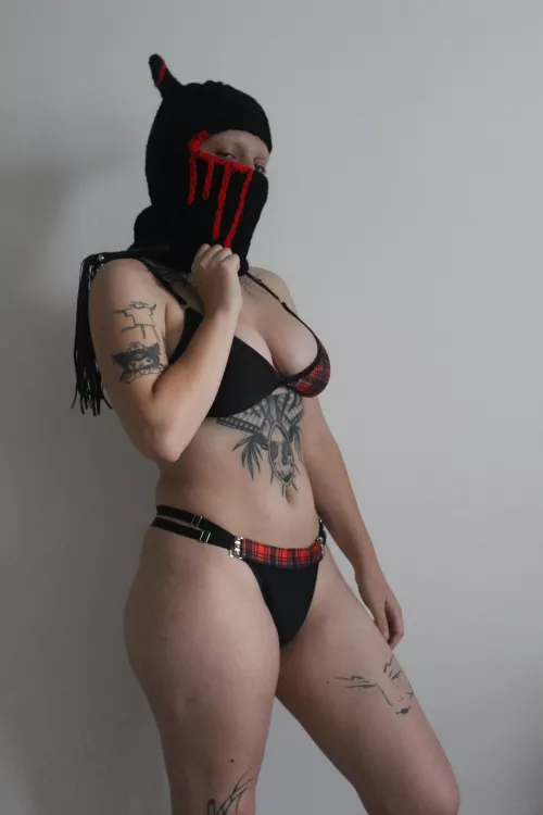 [F] I'm feeling kinky by dex_xx_dex