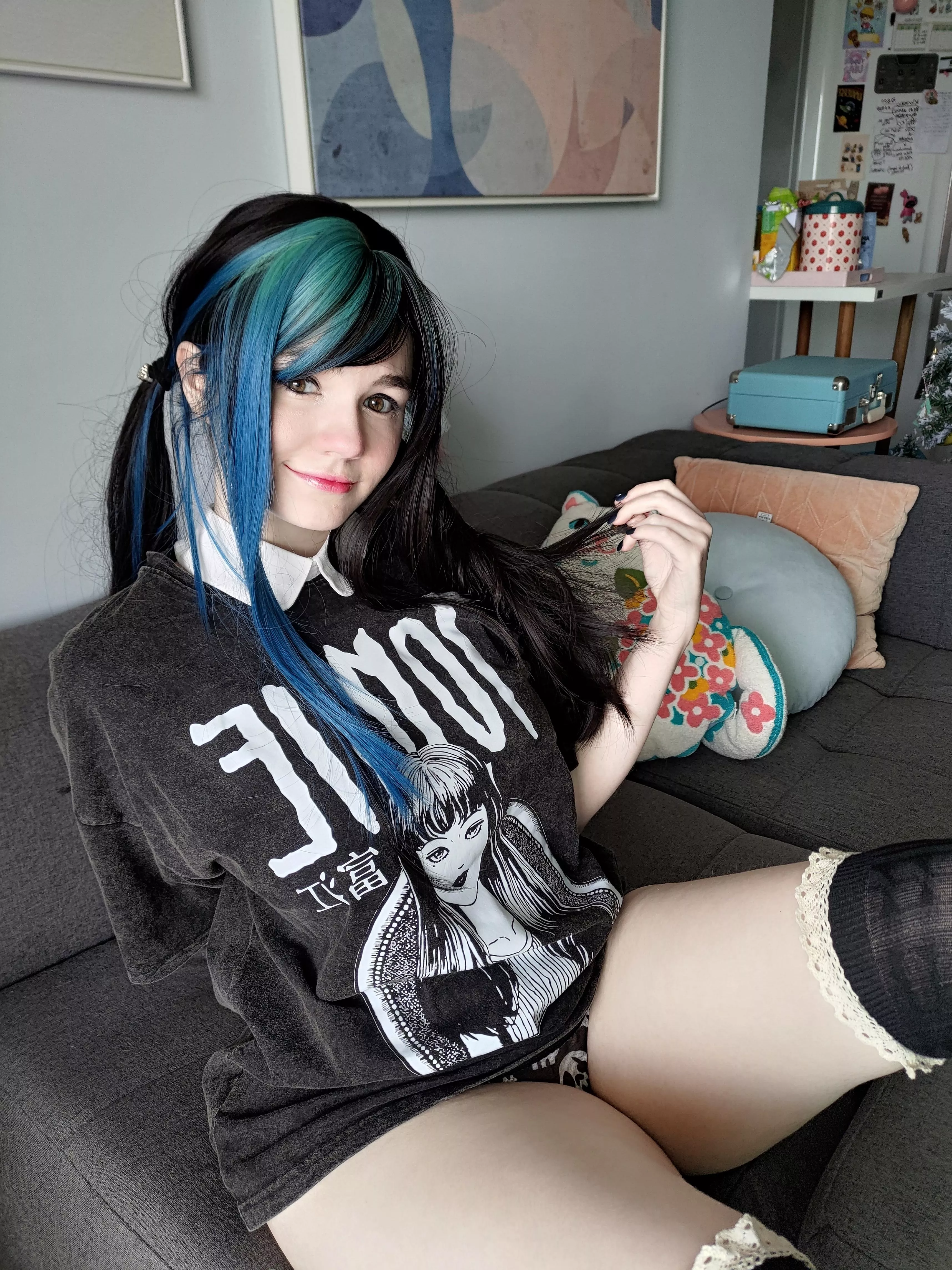 Hey, wanna watch a horror movie tonight?! posted by Im_Cherry_Blossom