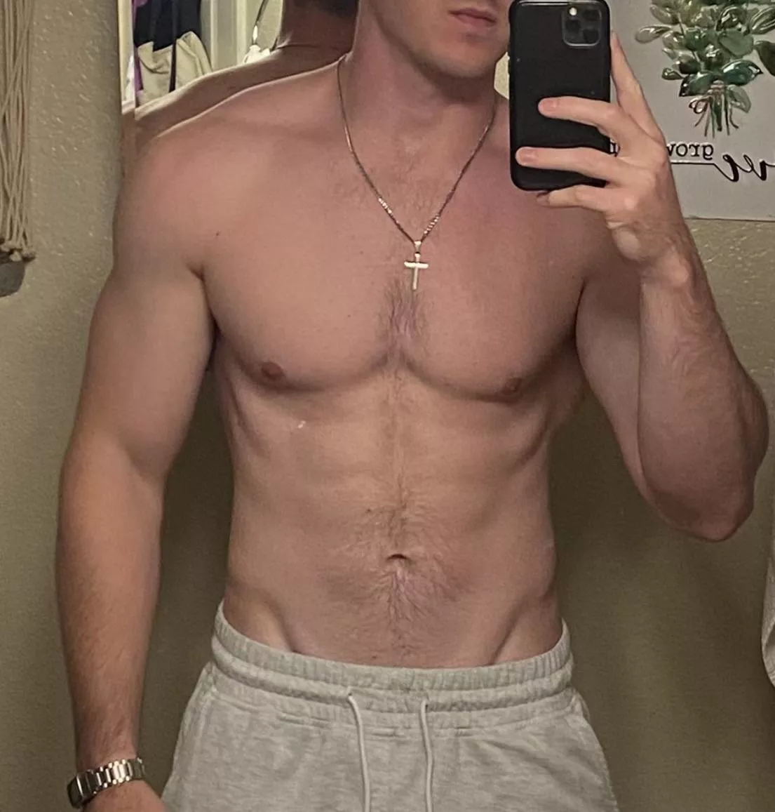 I’m starving posted by Competitive_Share212