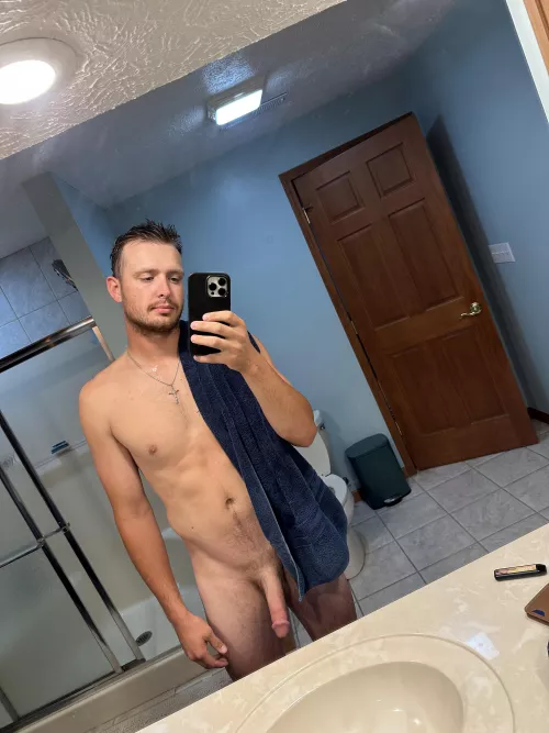 Just showered by Creamsicle006