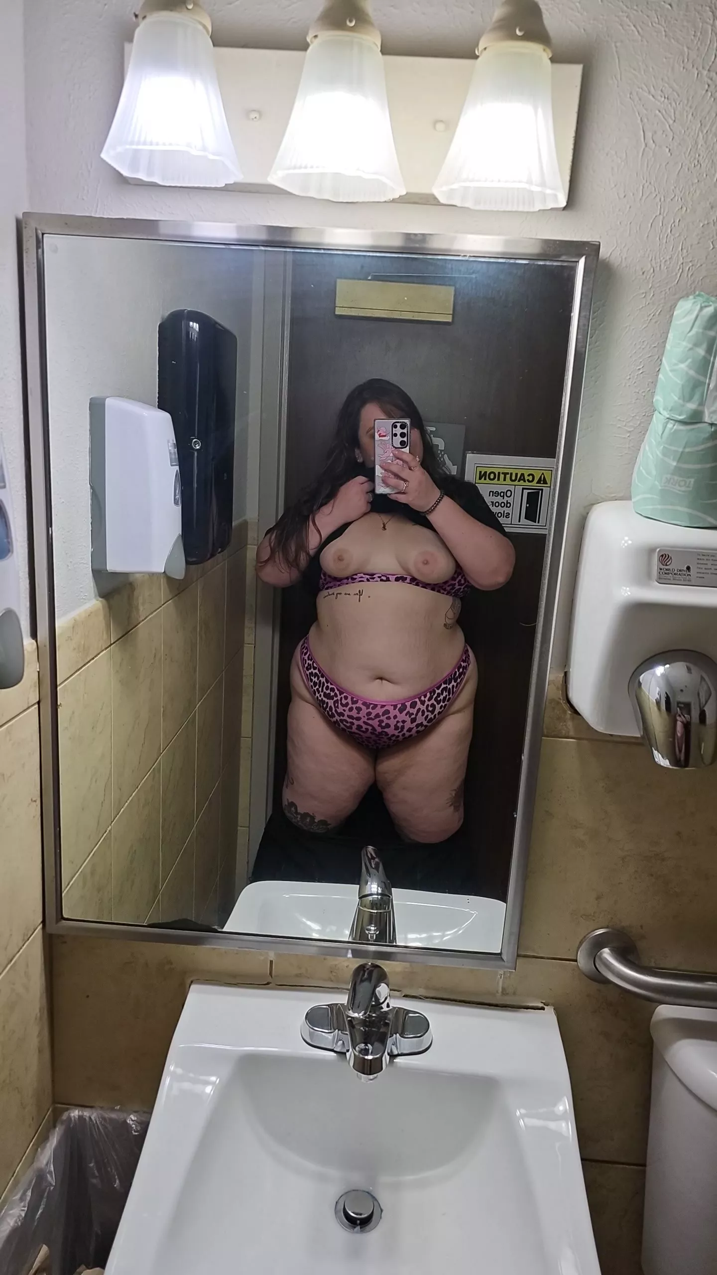 Play with me 💖 posted by kenzietheprincess