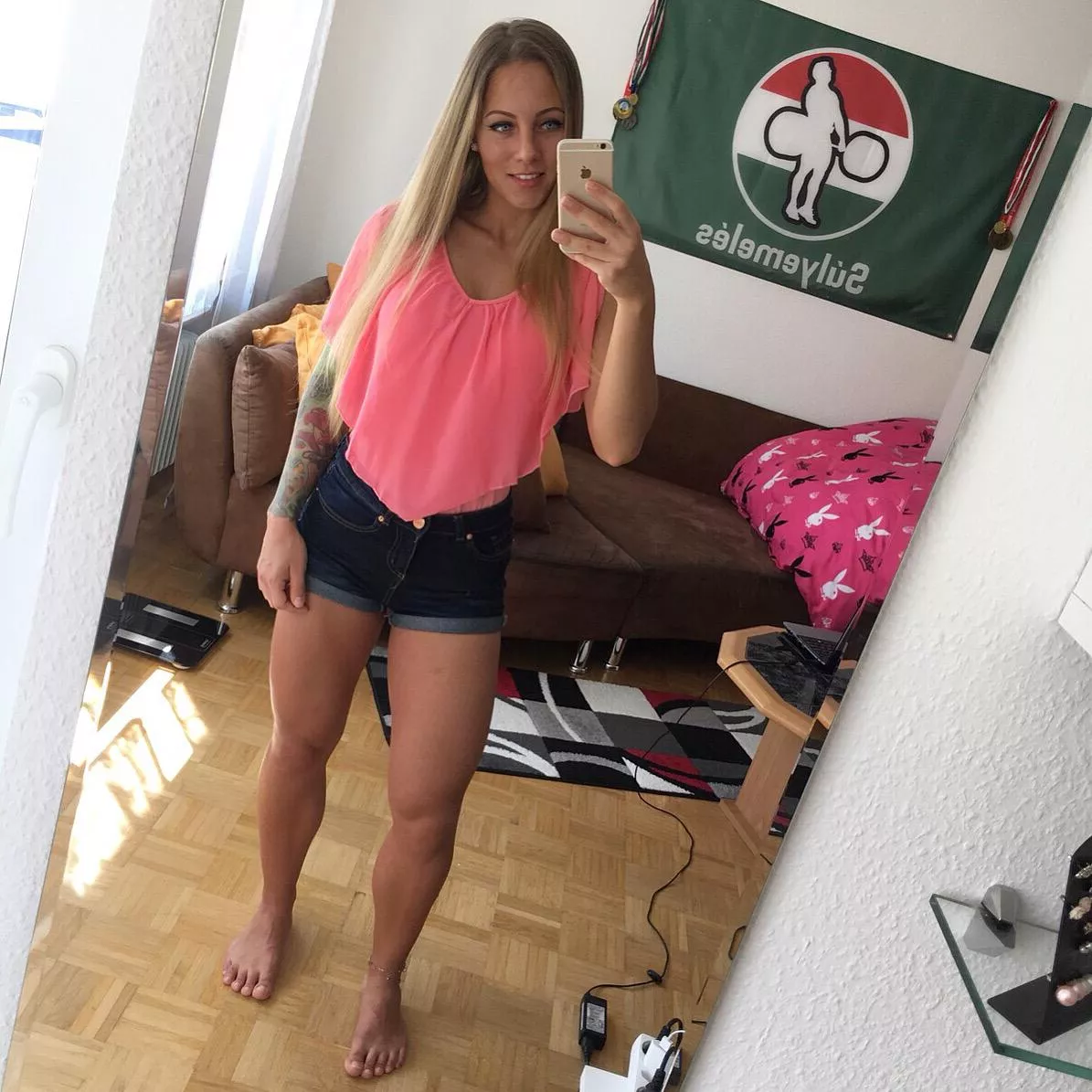 Posting here to spread some high vibrations 🥰 posted by sagittarinaofficial