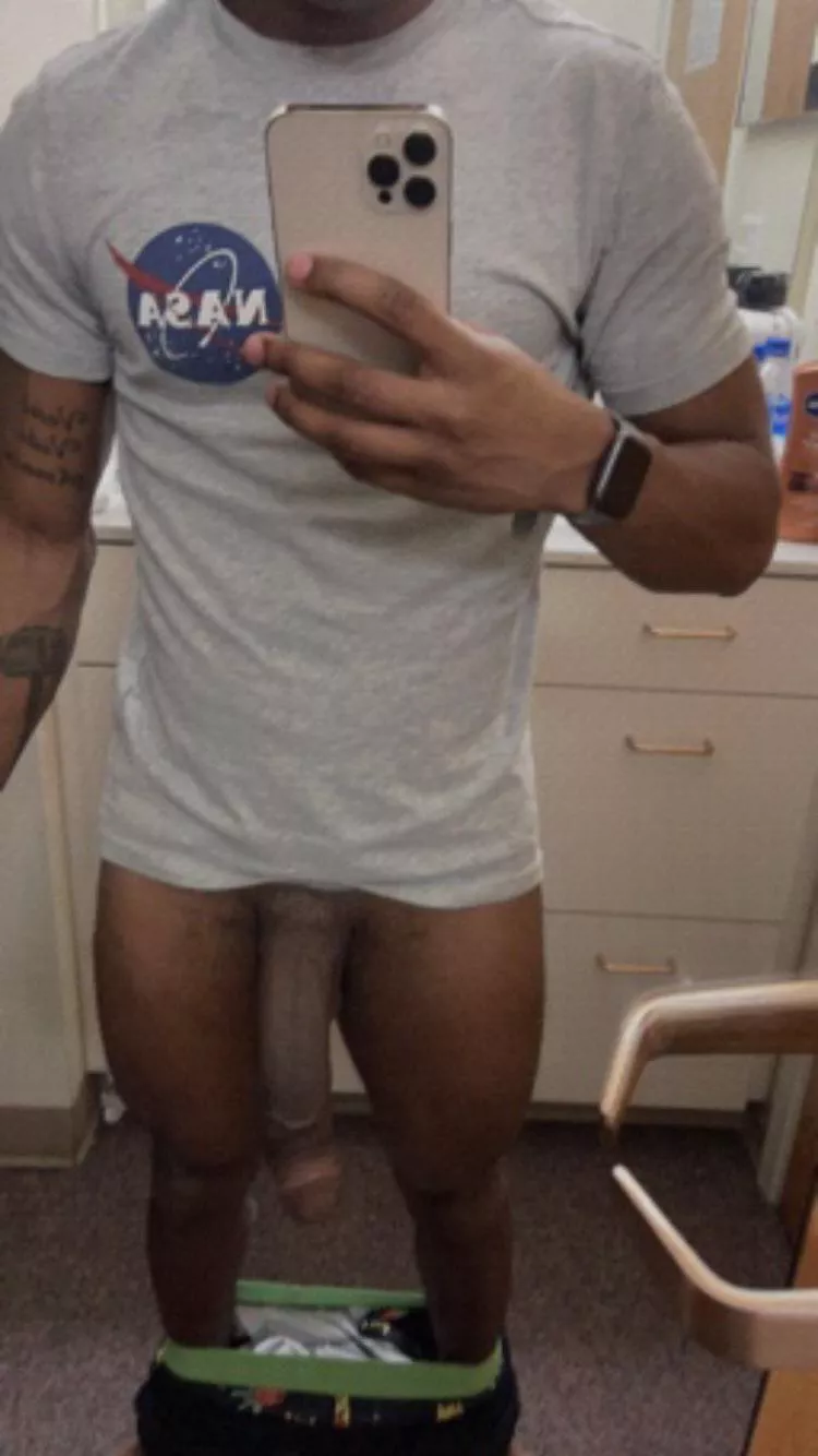 Rate my BBC for more pics😘 posted by vittorio986